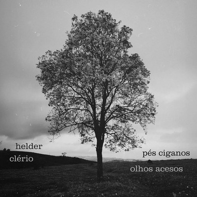 Pés Ciganos Olhos Acesos
